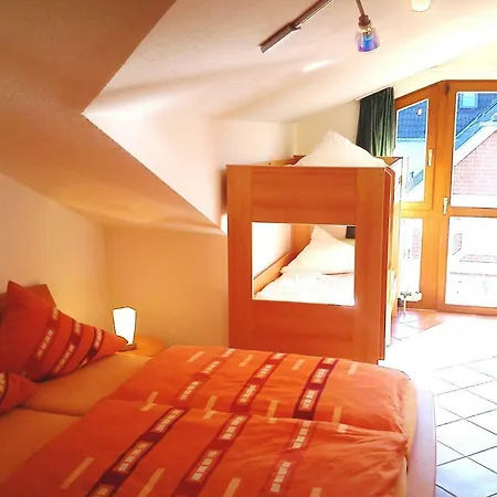 Apartment Zeesenhaus 6 *